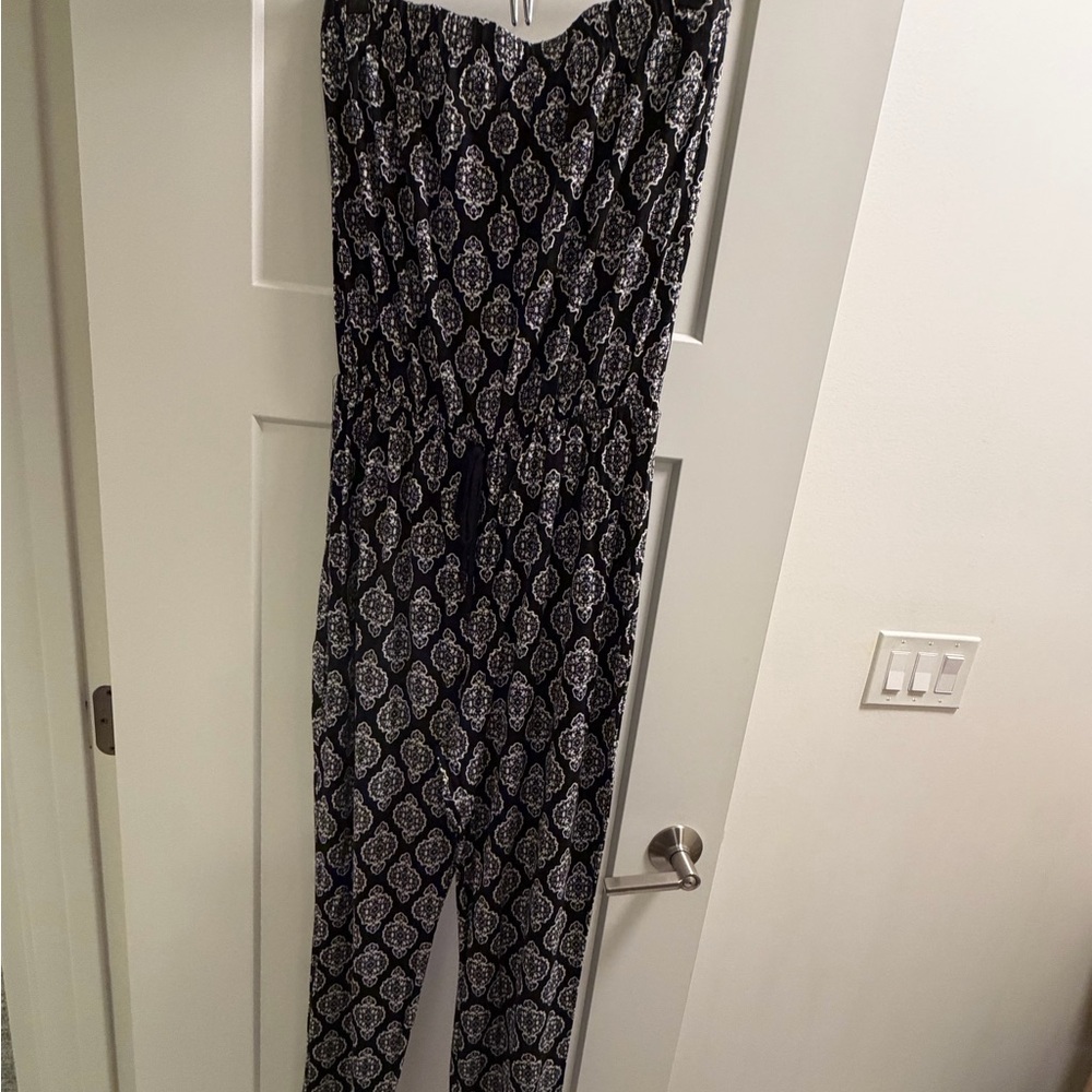 Strapless jumper